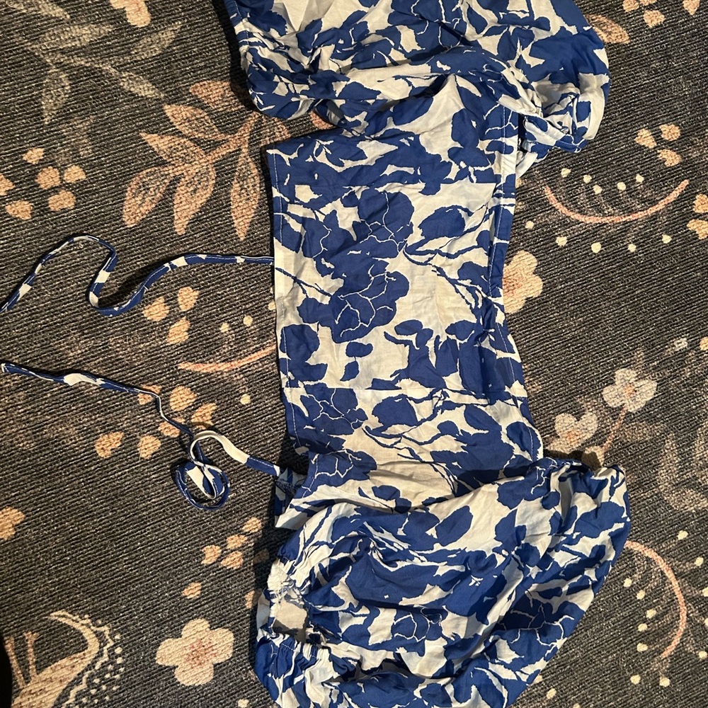 SHEIN Blue and White Floral Blouse